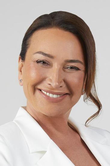 Demet Akbağ Image