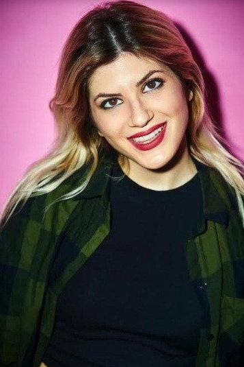 Paula Púa Image