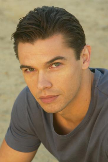 Paul Telfer Image