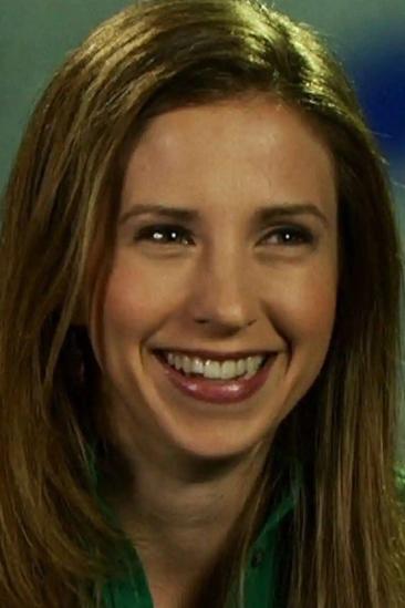 Emily Perkins Image
