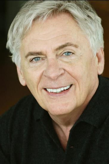 Daniel Davis Image