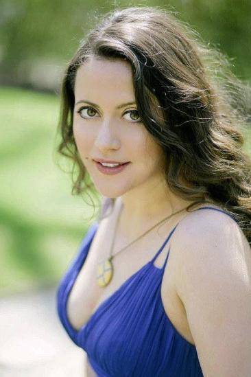 Amanda Forsythe Image