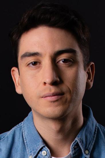 Arón Hernández Image