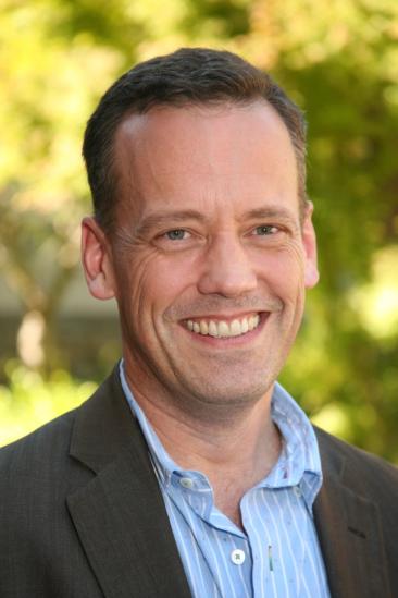 Dee Bradley Baker Image
