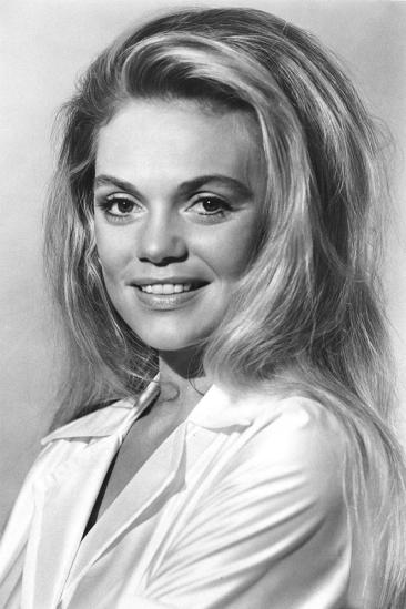 Dyan Cannon Image