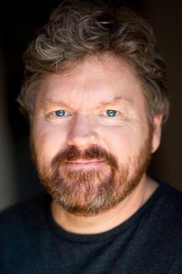 Stephen Hunter Image
