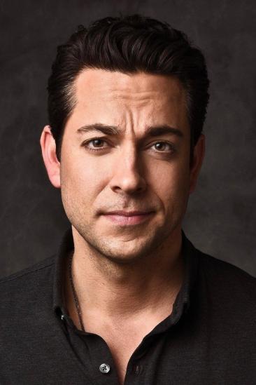 Zachary Levi Image