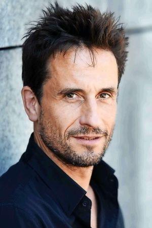 Oliver Mommsen Image