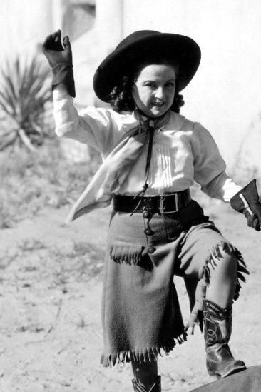 Yvonne Moray Image