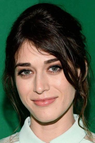 Lizzy Caplan Image