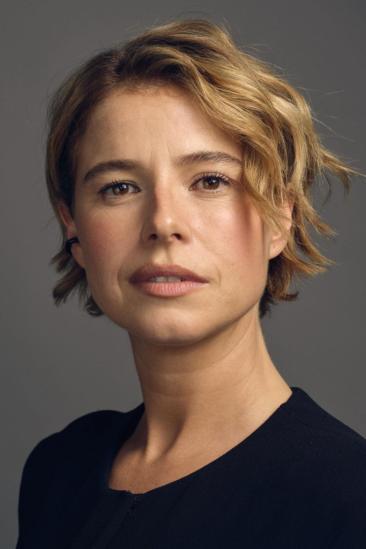 Jessie Buckley Image
