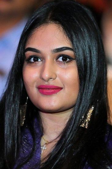 Prayaga Martin Image
