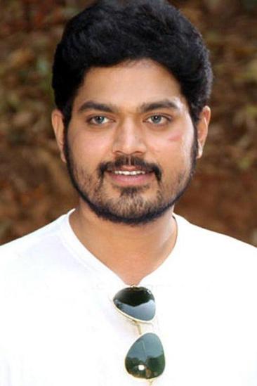 Sakthi Vasu Image
