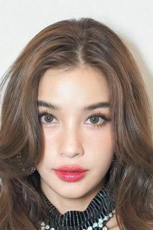 Wannarot Sonthichai Image