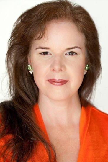 Lisa Bronwyn Moore Image