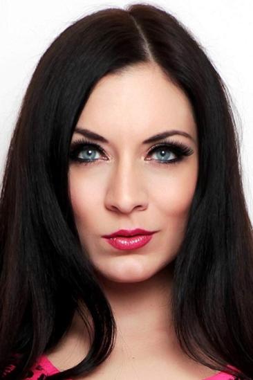Dani Thompson Image