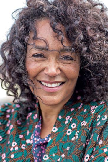 Caroline Henderson Image