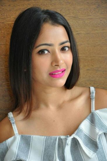 Shweta Basu Prasad Image