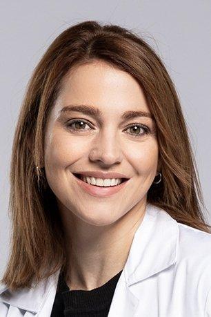 Elena Mengreli Image