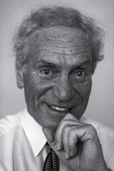 Hans-Peter Minetti Image
