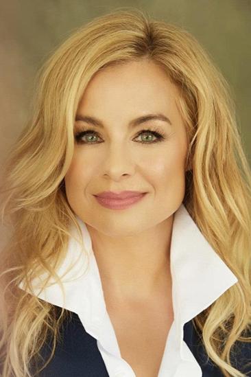 Jessica Collins Image