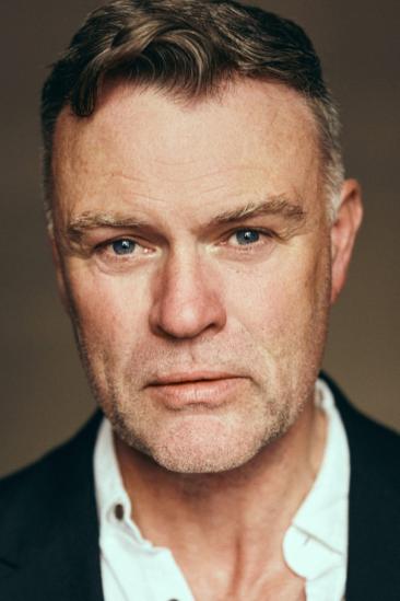 Julian Lewis Jones Image