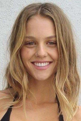 Isabelle Cornish Image