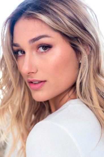 Sasha Meneghel Image