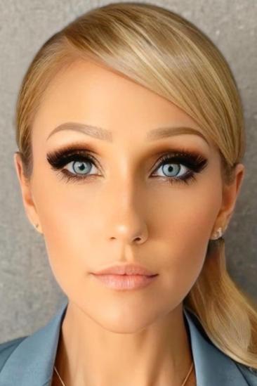 Amanda-Lie Rasmussen Image