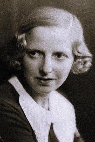 Nadine March Image
