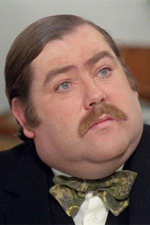 Patrick Newell Image