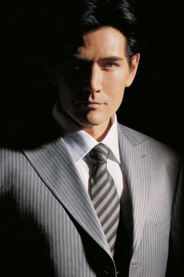 Kris Phillips Image