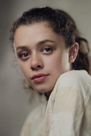 Isis Hainsworth Image