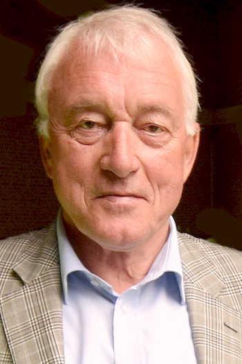 Paul Van Himst Image