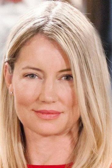 Cynthia Watros Image