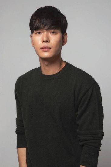 Kang Seok-chul Image