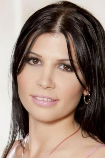 Rebeca Linares Image