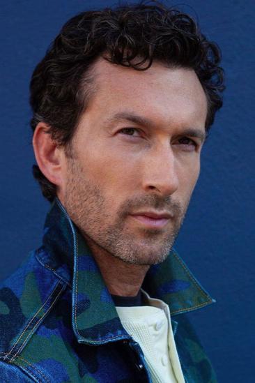 Aaron Lazar Image