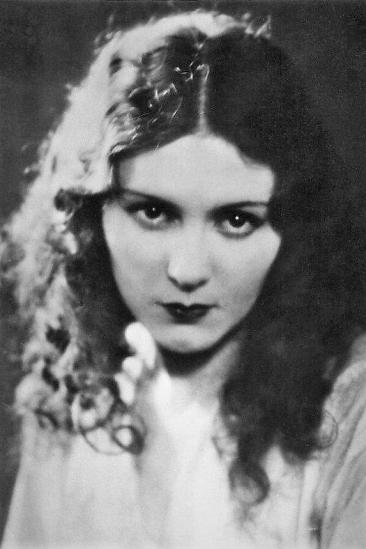 Renée Héribel Image