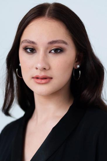 Lola Tung Image