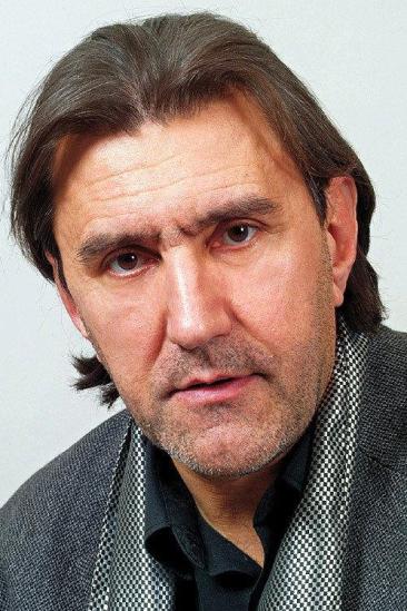 Károly Eperjes Image