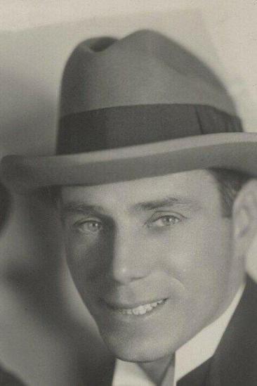 Ernie Stanton Image