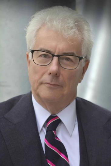 Ken Follett Image