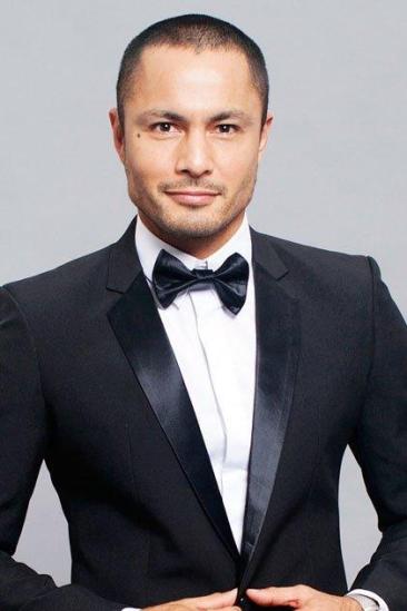 Derek Ramsay Image