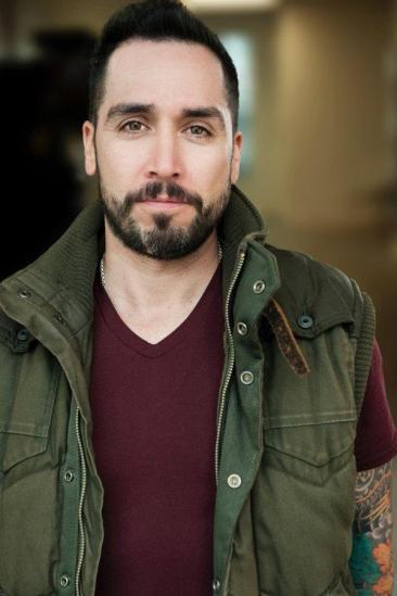 Alonso Oyarzun Image