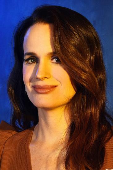 Elizabeth Reaser Image