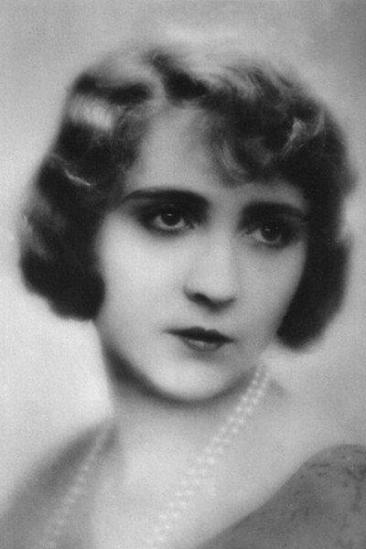 Simone Vaudry Image