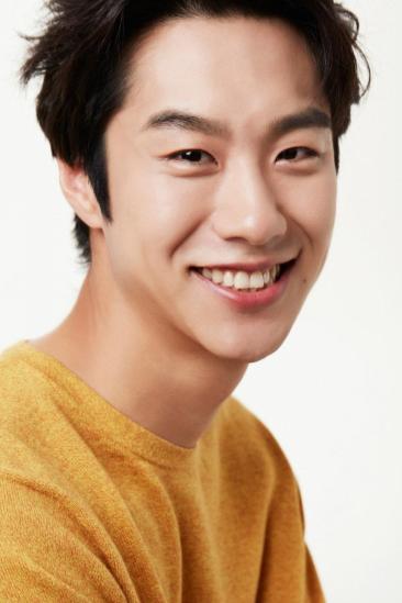 Sim Hee-seop Image