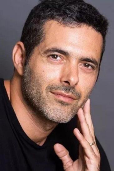 Dan Shapira Image