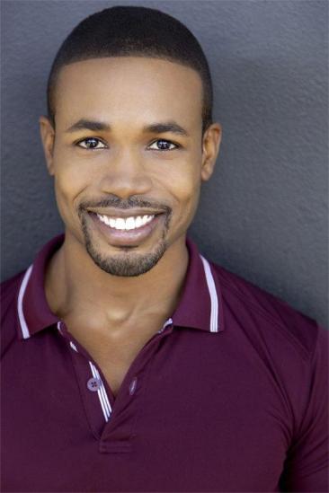 Sean Riggs Image